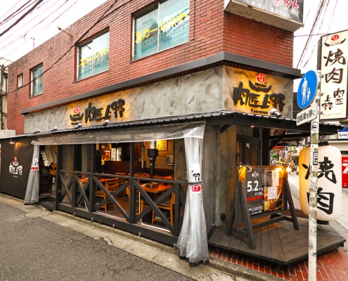 街に溶け込み、家族でも気軽に訪れやすい焼肉店 街に溶け込み、家族でも気軽に訪れやすい焼肉店
